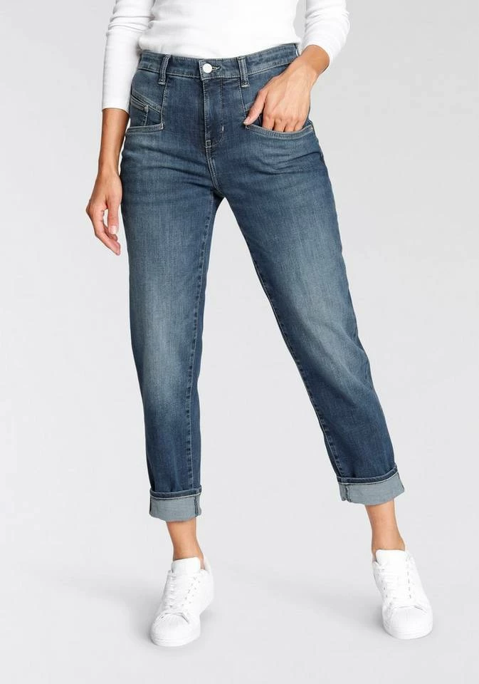Blitzangebot 🎉 MAC Ankle-Jeans »Rich-Carrot Sylvie Meis« Krempelbarer Karotten-Schnitt von MAC mit Sylvie Meis Blue authentic used wash, Super bright blue stone wash, Dark blue used wash, Dark blue fashion rinsed 👍 – Bild 15