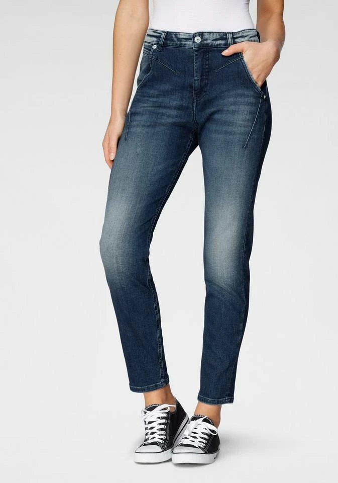 Blitzangebot 💯 MAC Ankle-Jeans »Rich« Coole Waschung und moderne Teilungsnähte 👏