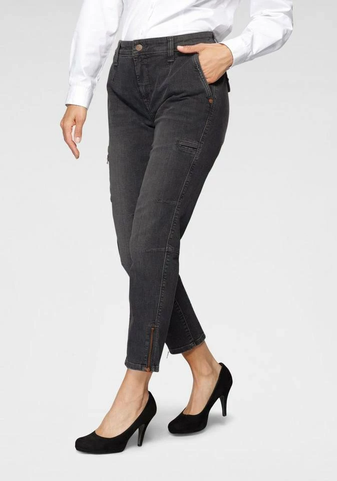 Angebote ❤️ MAC Ankle-Jeans »Rich Cargo Denim« Lässig in Cargo-Optik mit den typischen Taschen Mid blue fancy destroyed, Grey-black used wash 😉