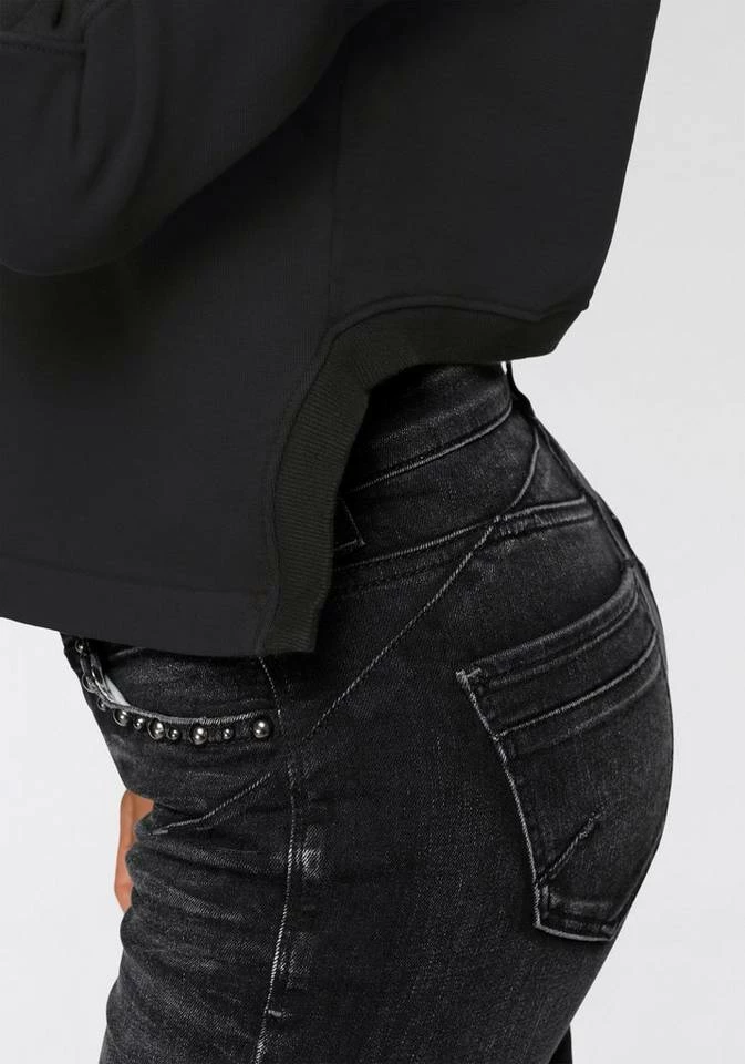 Aktion 😉 MAC Sweatshirt »Sweater Future« Im Rücken kürzer geschnitten als vorne Dark kahki green, Black 👏 – Bild 6