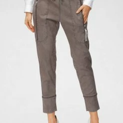 Großhandel ✨ MAC Jogger Pants »Future-Pants« Gewebte Schlupfform mit großen Taschen Navy blue, Black, Light beige, Forest green ✨